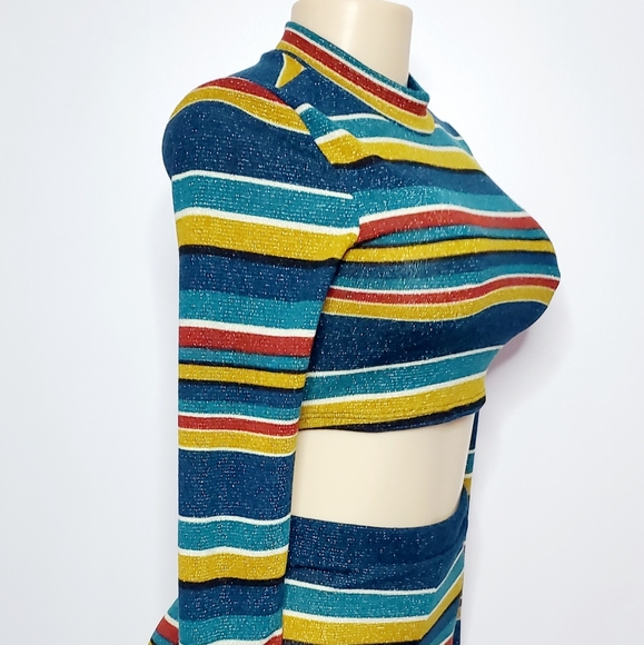 Women Shorts Set - Picture 2 of 5